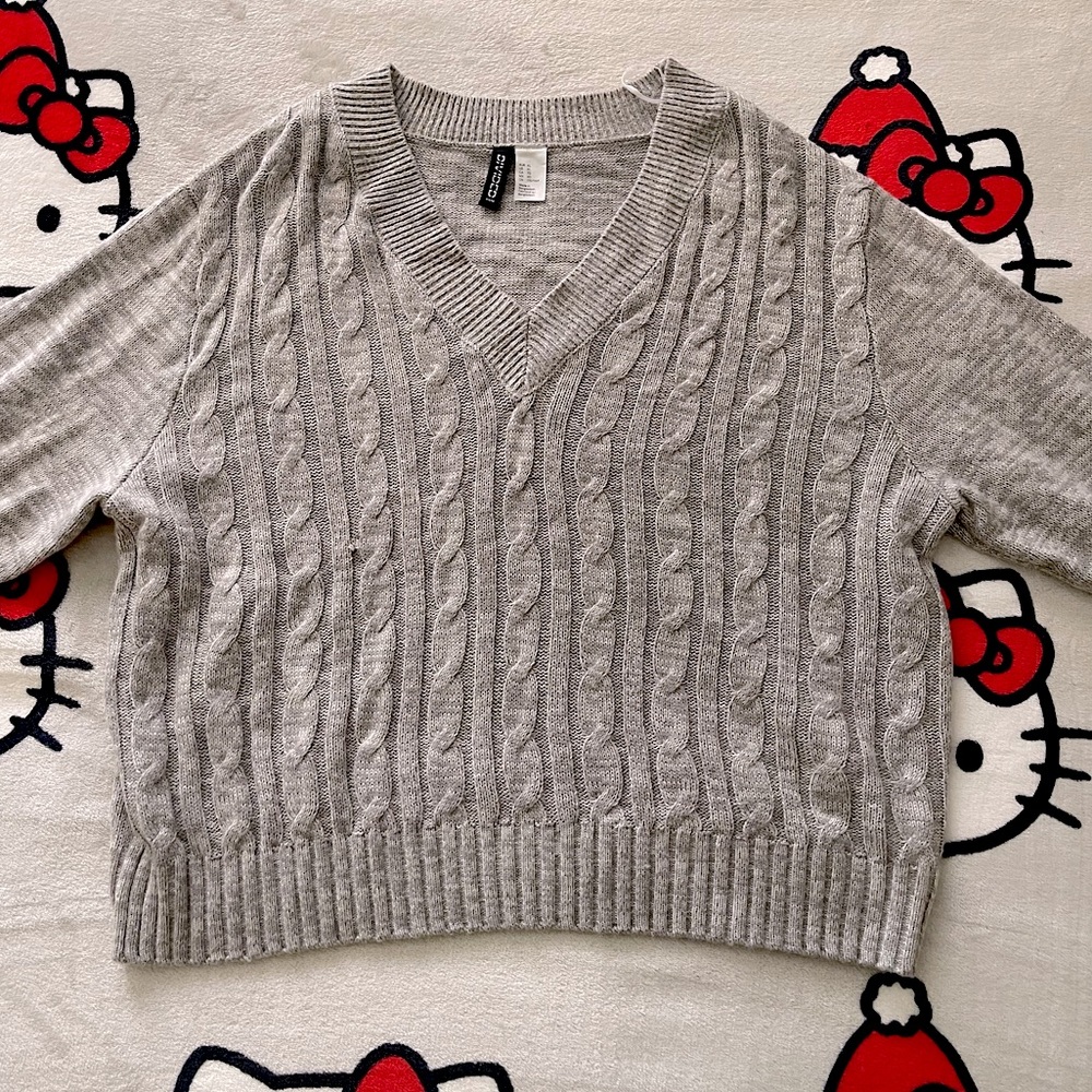 Cable Knit V-Neck Sweater | H&M
